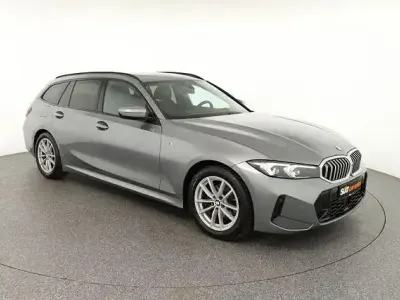 Gebraucht BMW 320 M Sport 360 PS (264 kW) 2025 Grau Kombi