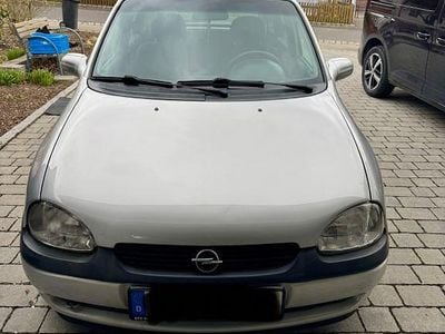 Gebraucht Opel Corsa Edition 65 PS (47 kW) 2000 Grau Limousine