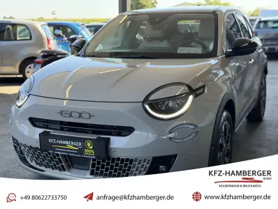 Gebraucht Fiat 600E La Prima 114 kW (156 PS) 2025 Grau SUV