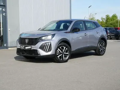 Gebraucht Peugeot 2008 Style 145 PS (106 kW) 2025 Silber SUV