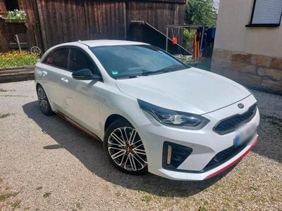 Kia ProCeed GT