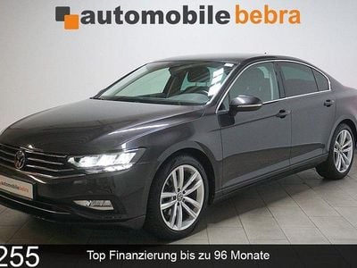 Gebraucht VW Passat R-line 200 PS (147 kW) 2021 Mangangrau Limousine