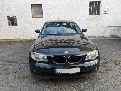 Gebraucht BMW 116 116 PS (85 kW) 2006 Schwarz Kleinwagen