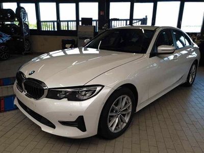 gebraucht BMW 320 d Lim xDrive MH ACC Shz Rfk DA NP: 57.000€