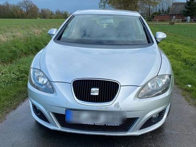 gebraucht Seat Leon 1.6 TDI Checkheft gepflegt 8-fach Bereifung