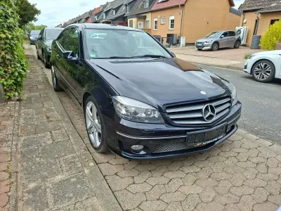 Gebraucht Mercedes CLC180 143 PS (105 kW) 2010 Schwarz Kleinwagen