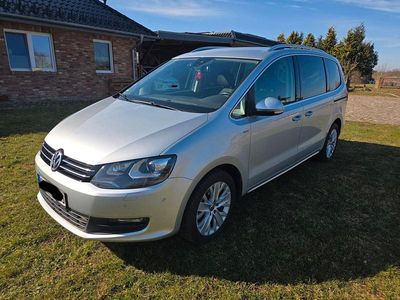 Gebraucht VW Sharan Life 140 PS (102 kW) 2014 Silber Van / Kleinbus