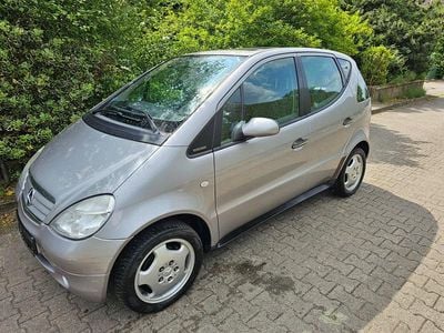 Gebraucht Mercedes A140 Elegance 82 PS (60 kW) 2000 Silber Kleinwagen
