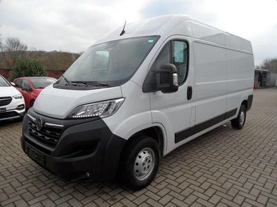 Weiß Gebraucht 2024 Opel Movano | 23.030 € (Fairer Preis)