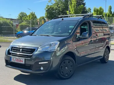 Gebraucht Peugeot Partner Tepee Active 99 PS (72 kW) 2018 Grau Van / Kleinbus