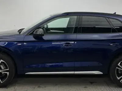 Gebraucht Audi Q5 S-Line 367 PS (269 kW) 2023 Navarrablau (metallic) SUV
