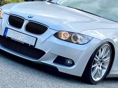 Gebraucht BMW 320 M Sport 177 PS (130 kW) 2008 Silber Coupé