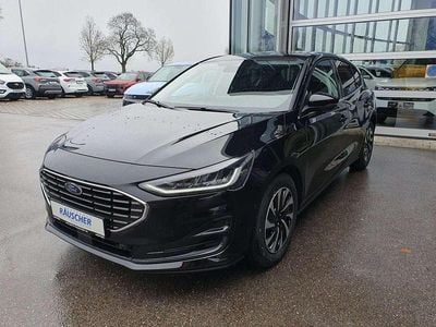 Neu Ford Focus Titanium 155 PS (114 kW) 2025 Agate black metallic Limousine