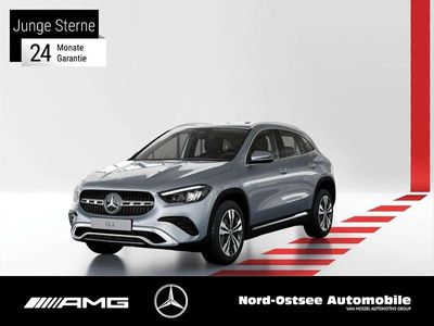 Mercedes GLA200