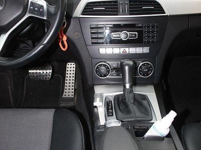 Mercedes C180
