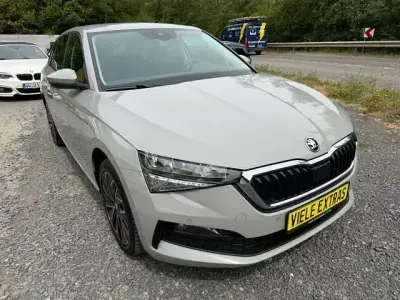 Gebraucht Skoda Scala Drive 150 PS (110 kW) 2020 Grau Kleinwagen