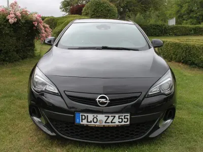Gebraucht Opel Astra GTC OPC 280 PS (205 kW) 2018 Schwarz
