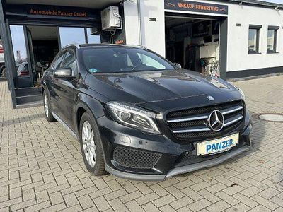 Mercedes GLA220