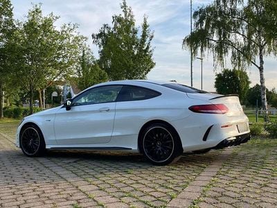 Gebraucht Mercedes C43 AMG AMG 390 PS (286 kW) 2018 Weiß Coupé