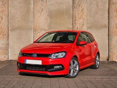 Gebraucht VW Polo LOUNGE 110 PS (80 kW) 2015 Rot Kleinwagen