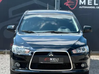Gebraucht Mitsubishi Lancer Edition 117 PS (86 kW) 2011 Pantherschwarz (p) Limousine