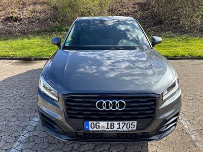 Gebraucht Audi Q2 S-Line 116 PS (85 kW) 2017 Grau SUV