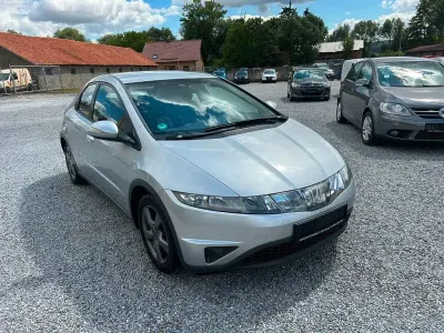 Gebraucht Honda Civic Comfort 83 PS (61 kW) 2008 Silber Limousine