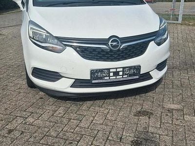 Opel Zafira Tourer