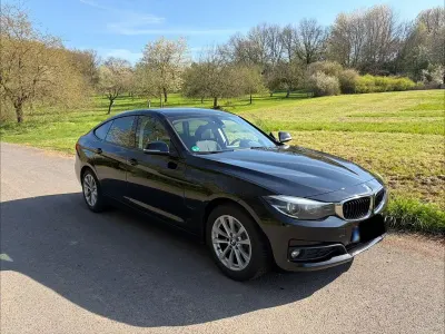 Gebraucht BMW 320 Advantage 190 PS (139 kW) 2017 Schwarz Limousine