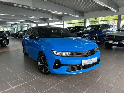 Gebraucht Opel Astra drive 131 PS (96 kW) 2025 Watteau grn Kleinwagen