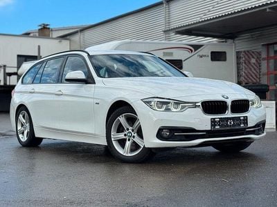Gebraucht BMW 330 Sport Line 258 PS (189 kW) 2015 Weiß Kombi