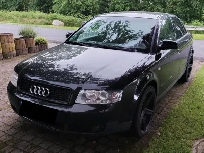 Gebraucht Audi A4 131 PS (96 kW) 2002 Schwarz Limousine