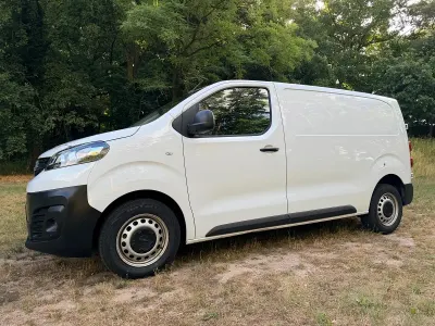 Gebraucht Opel Vivaro-e Combi 144 PS (105 kW) 2023 Weiß Van / Kleinbus