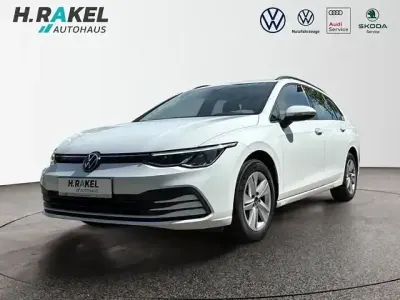 Gebraucht VW Golf VIII Life 116 PS (85 kW) 2022 Weiß Kombi