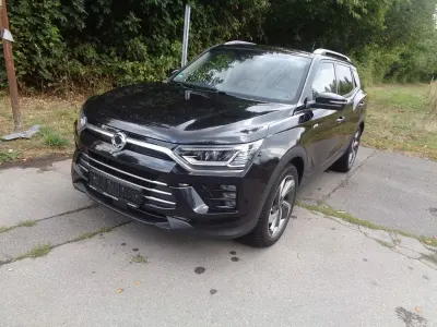 Gebraucht SsangYong Korando 136 PS (100 kW) 2020 Schwarz SUV