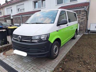 VW Caravelle