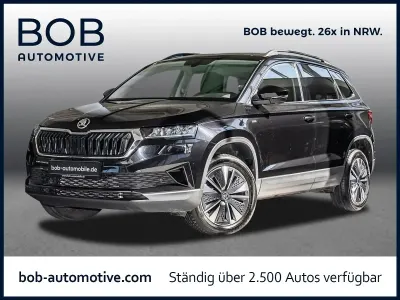 Gebraucht Skoda Karoq Tour 150 PS (110 kW) 2023 Schwarzmagic perleffekt, schw SUV