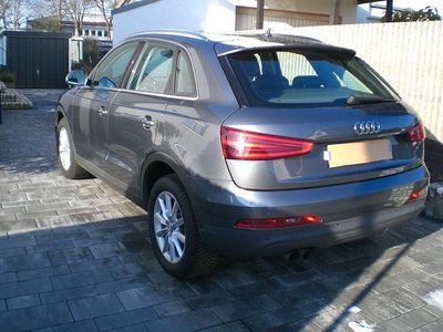 Gebraucht Audi Q3 Sport 140 PS (102 kW) 2012 Grau SUV