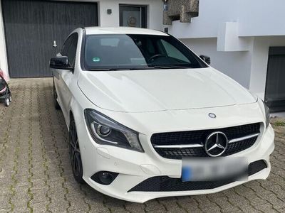 Mercedes CLA200 Shooting Brake