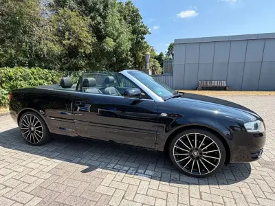 Gebraucht Audi A4 Cabriolet S-Line 140 PS (102 kW) 2008 Schwarz Cabrio