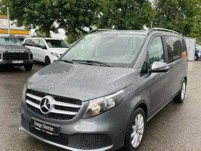 Gebraucht Mercedes V220 Edition 163 PS (119 kW) 2020 Selenitgrau Van / Kleinbus