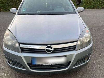 gebraucht Opel Astra 1,6l Benziner 2006 HU 08/2025