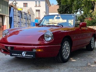 Gebraucht Alfa Romeo Spider 120 PS (88 kW) 1990 Rot Cabrio