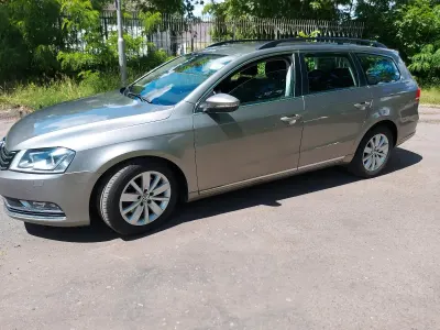 Gebraucht VW Passat 140 PS (102 kW) 2012 Braun Kombi