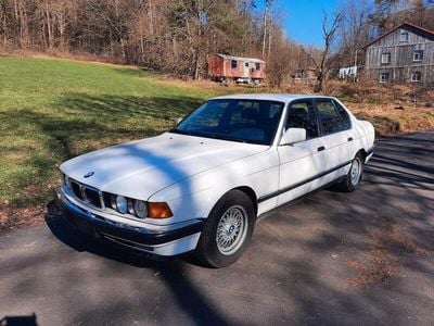 Second-hand BMW 750 299 CP (219 kW) 1988 Alb Berlinǎ