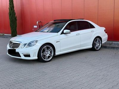 Mercedes E63 AMG