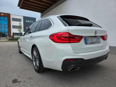 Gebraucht BMW 520 M Sport 190 PS (139 kW) 2018 Weiß Limousine