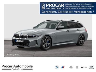 Gebraucht BMW 330e M Sport 292 PS (214 kW) 2025 Grau Kombi