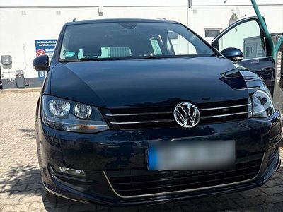 Second-hand VW Sharan Life 140 CP (102 kW) 2013 Albastru Monovolum
