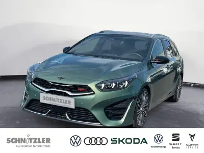 Gebraucht Kia Ceed GT-Line 140 PS (102 kW) 2024 Grün Kleinwagen